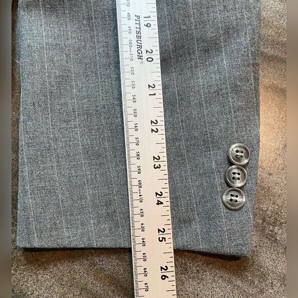 House Of Darby Blazer Sport Coat Men’s 50R Gray Pinstripe Wool Blend - Picture 4 of 9